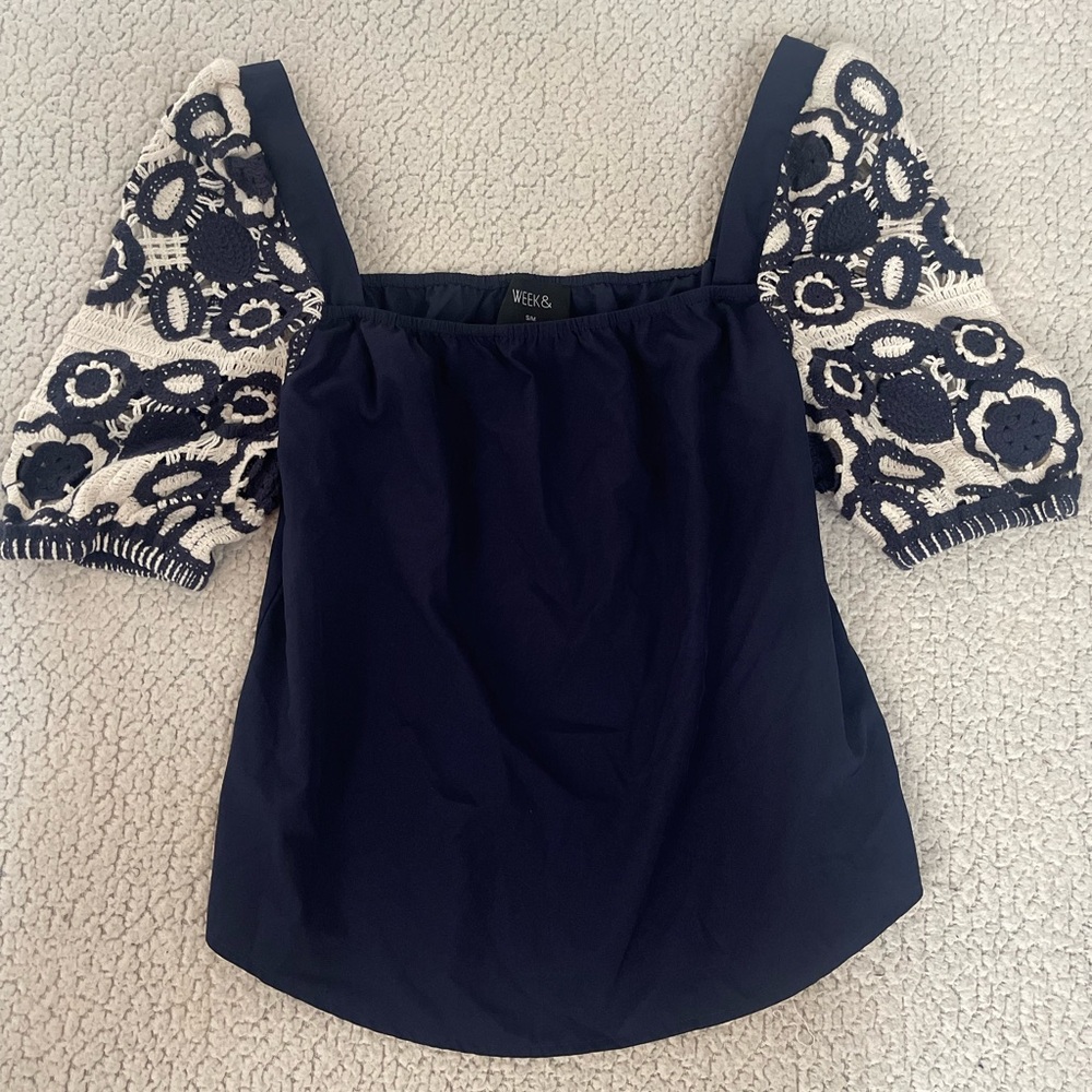 Weeks navy embroidered sleeves size S/M